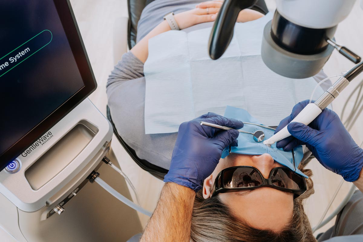 Traitement endodontique à Saint-Hubert.